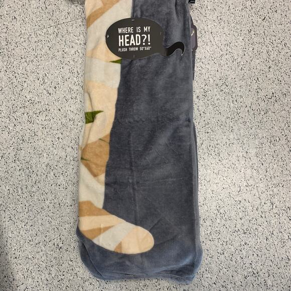 Halloween Where My Head Mummy Throw Plush Blanket Spooky Soft Gothic 50x60" Gray - Picture 7 of 10